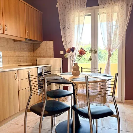 Apartman F&k House Kastania Alepú