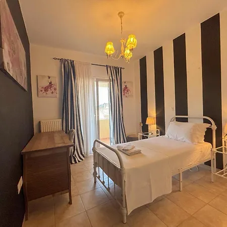 F&k House Kastania Apartman Alepú